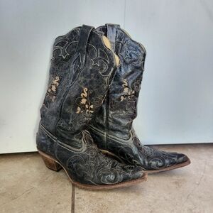 Corral Vintage Black Boots
